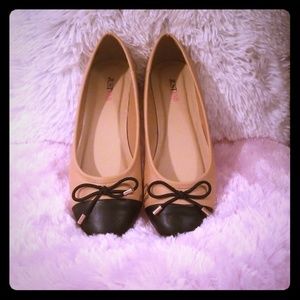 NEW Ballet flats